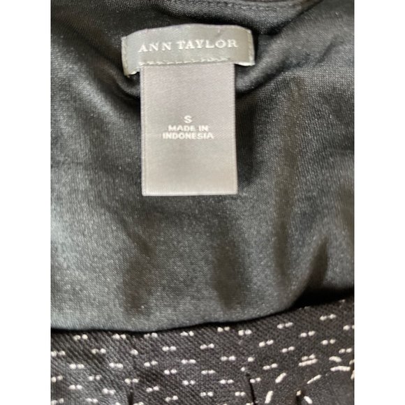 Ann Taylor Top Women Size S 3/4 Sleeve Black White Pink Floral Sheer Lined - Picture 8 of 8